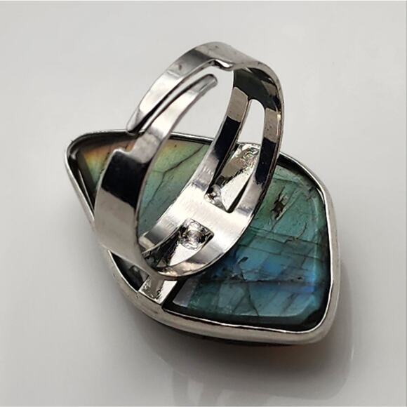 Genuine Labradorite Ring - Picture 8 of 9